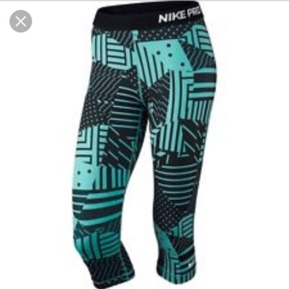 NIKE PRO